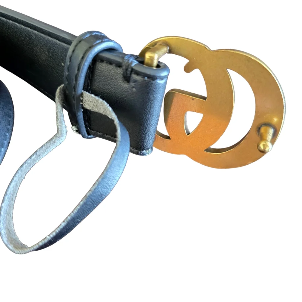 Gucci Interlocking GG Leather Belt Black with Antique Gold Hardware - Picture 5 of 11